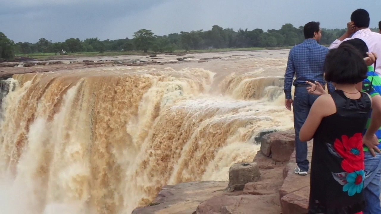 jabalpur waterfall