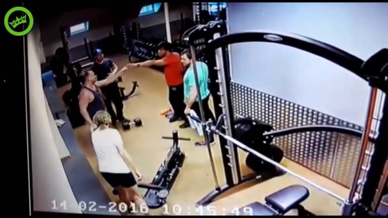 GYM में हुई खतरनाक लड़ाई, लड़को ने मचाया हल्लाम